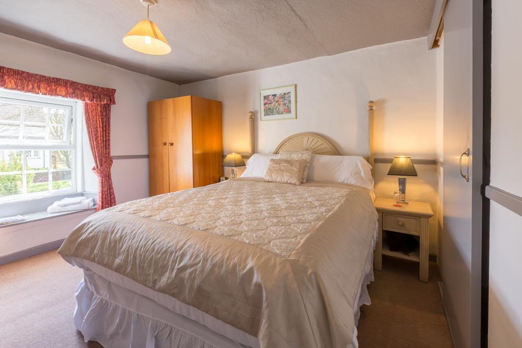 The Cross Keys Inn Тибей Номер фото