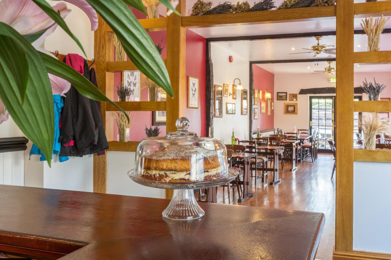 The Cross Keys Inn Тибей Экстерьер фото